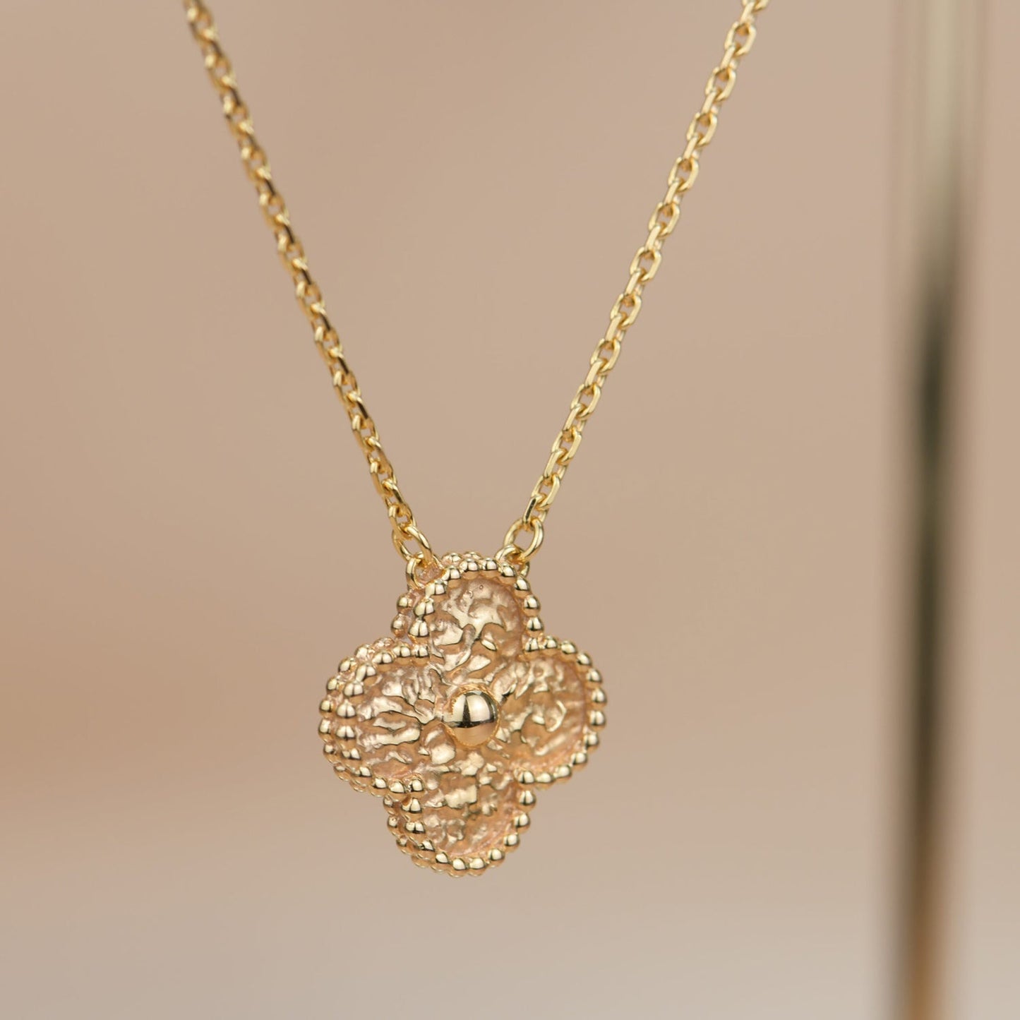 [Opulent Aurora]CLOVER 15MM  BRONZING NECKLACE