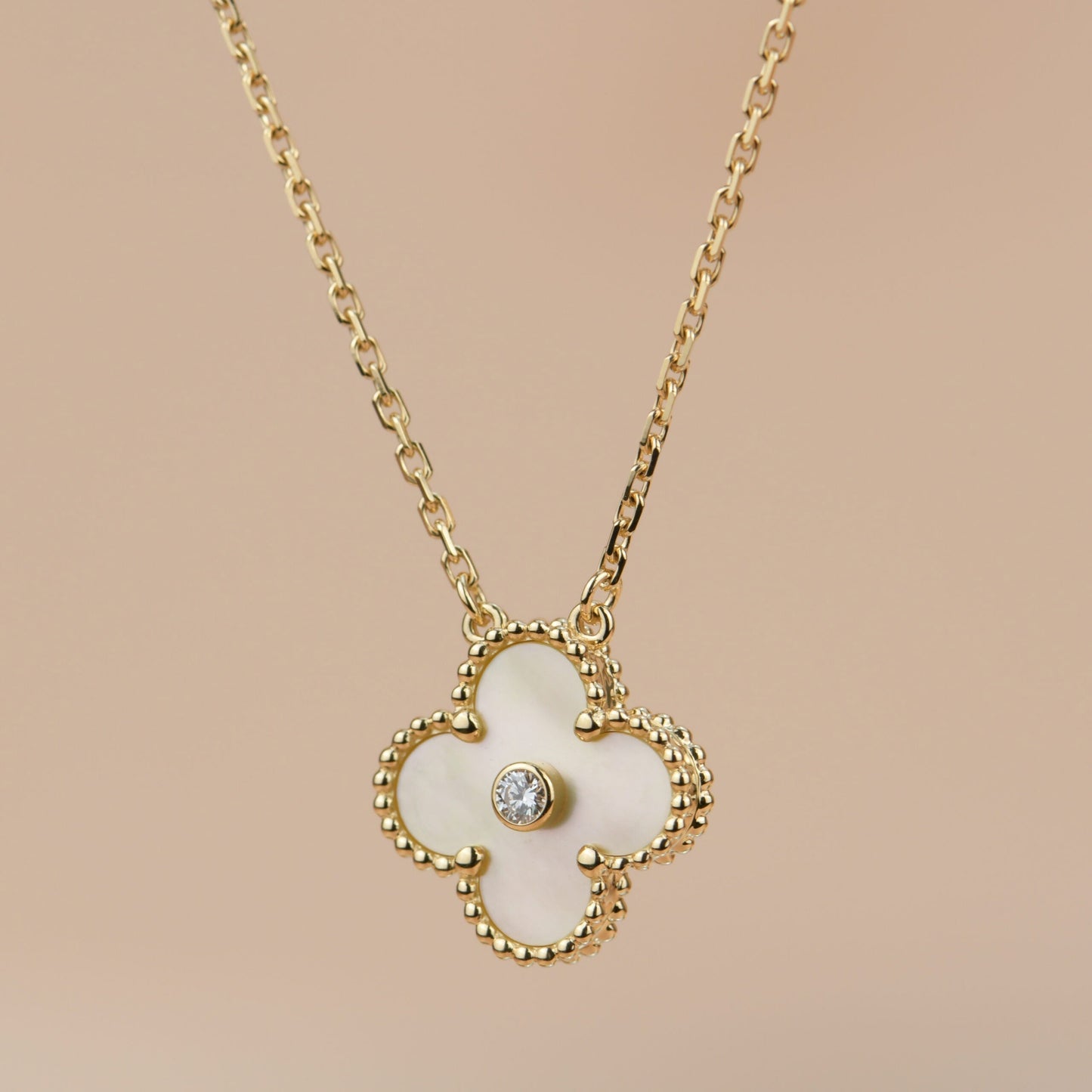 [Opulent Aurora]CLOVER 15MM DIAMOND GOLD MOTHER OF PEARL NECKLACE