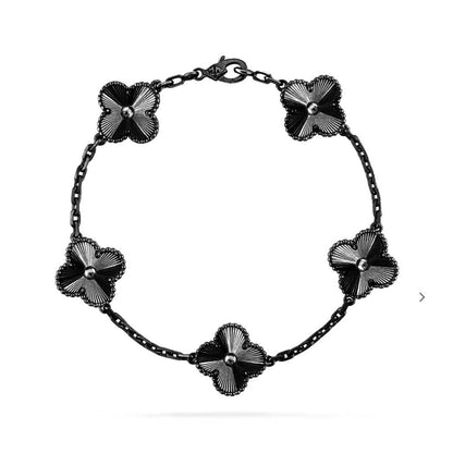 [Opulent Aurora]CLOVER 5 MOTIF BLACK BRACELET