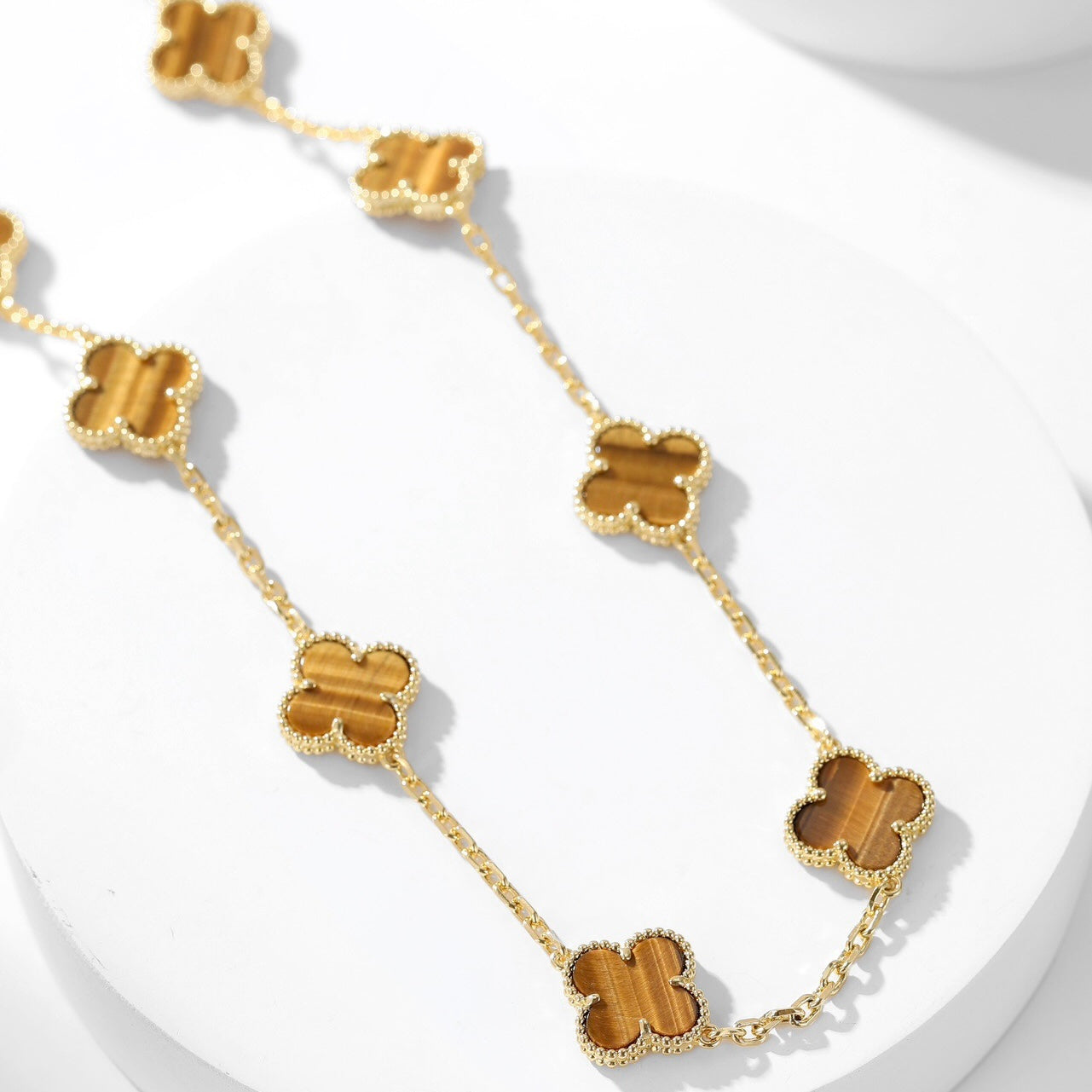 [Opulent Aurora]CLOVER 10 MOTIFS TIGER EYE NECKLACE