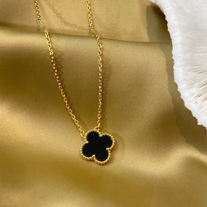 [Opulent Aurora]CLOVER 15MM BLACK ONYX SINGLE FLOWER NECKLACE