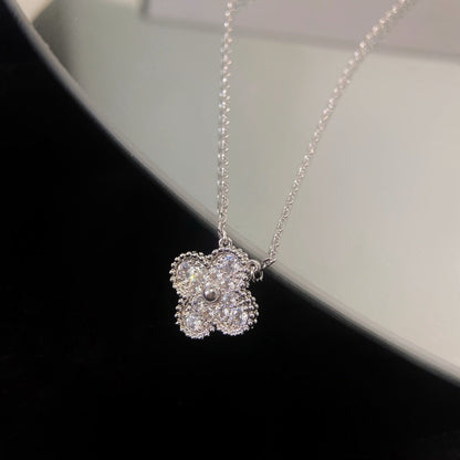 [Opulent Aurora]CLOVER 15MM DIAMOND SINGLE FLOWER NECKLACE