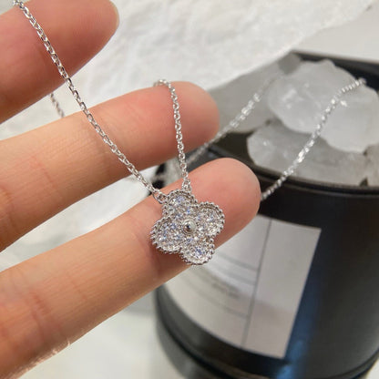 [Opulent Aurora]CLOVER 15MM DIAMOND SINGLE FLOWER NECKLACE