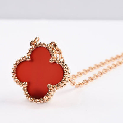 [Opulent Aurora]CLOVER 15MM CARNELIAN SINGLE FLOWER NECKLACE