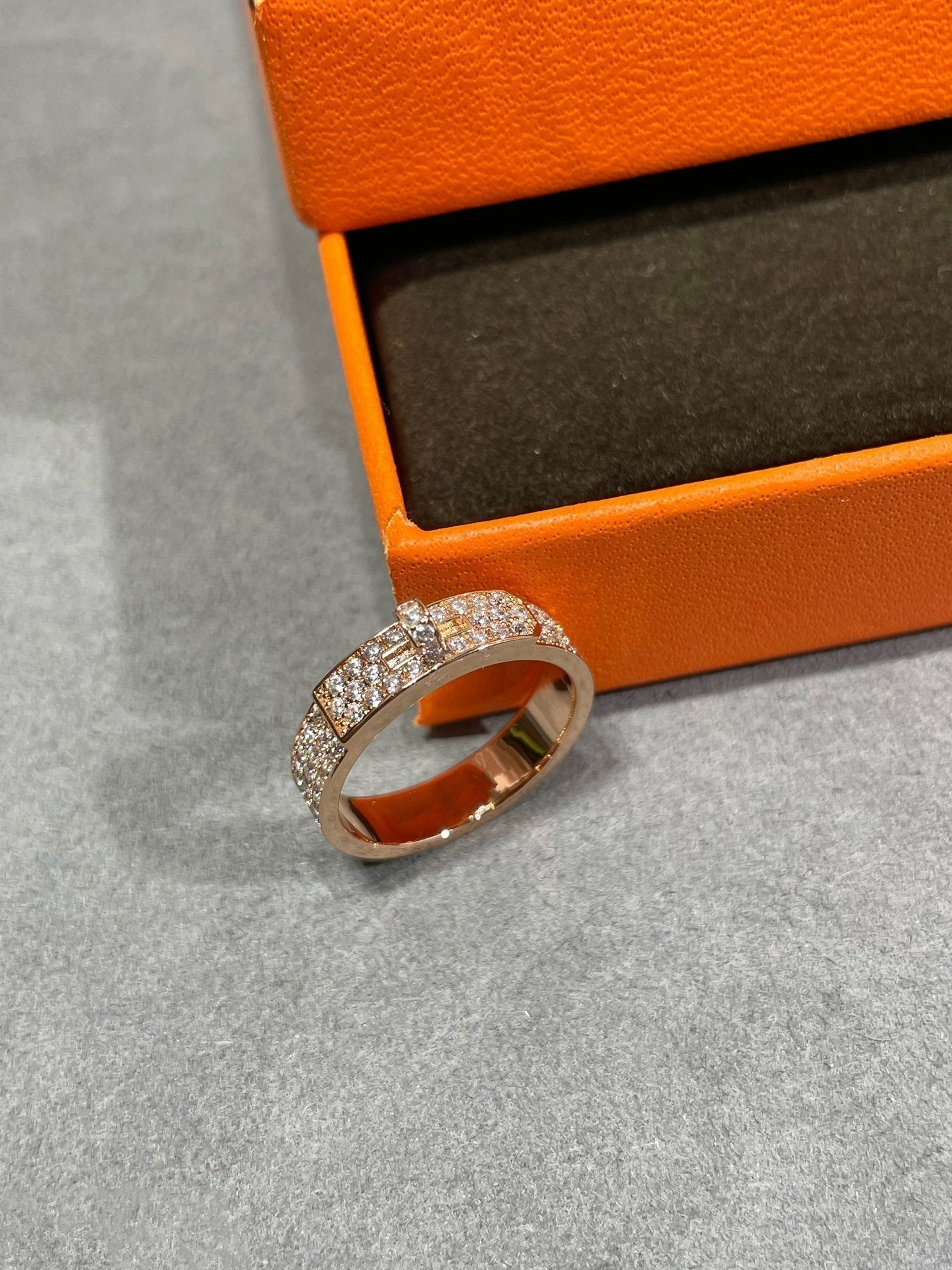 [Opulent Aurora]KELLY PINK GOLD DIAMOND RING