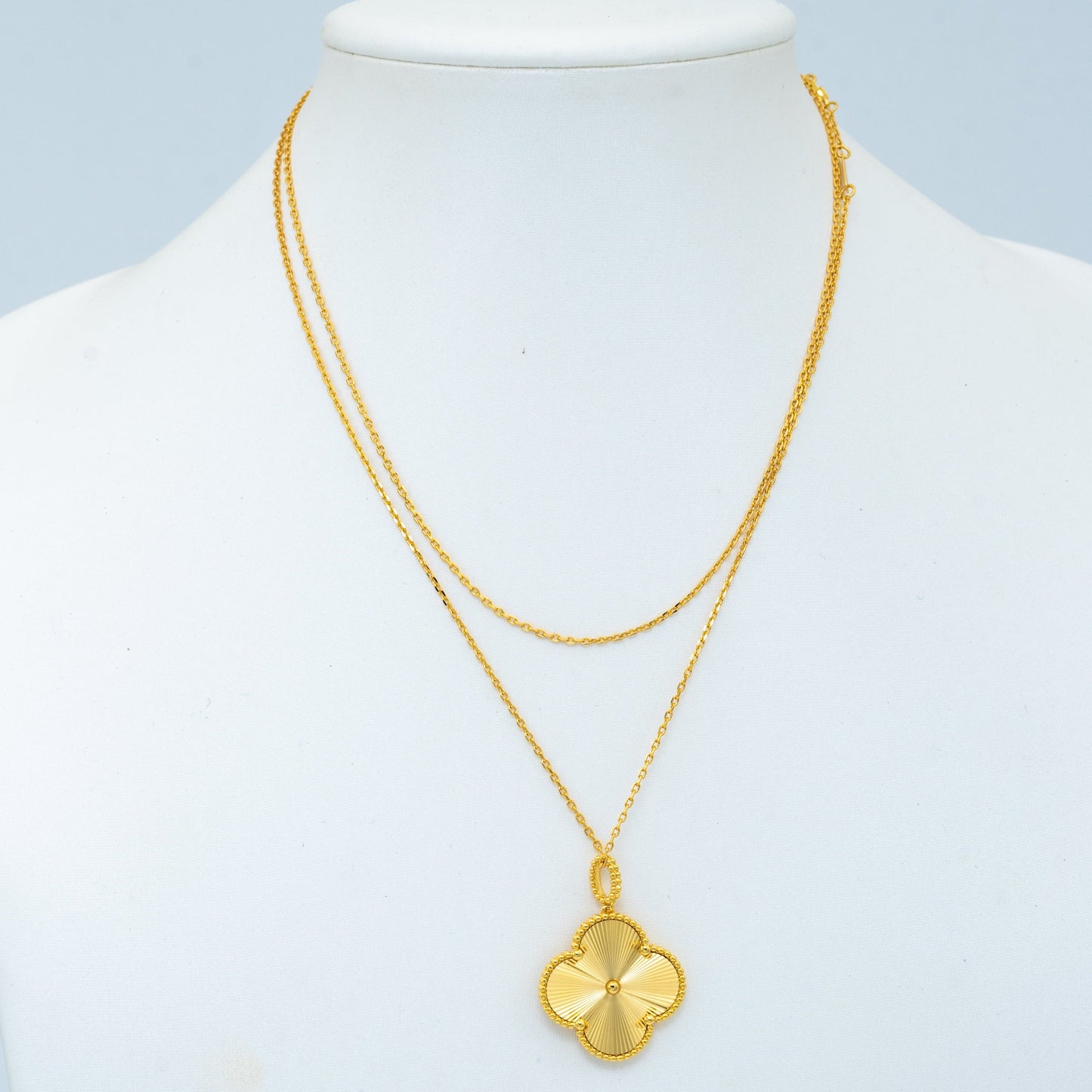 [Opulent Aurora]CLOVER 25MM PEDANT NECKLACE GOLD