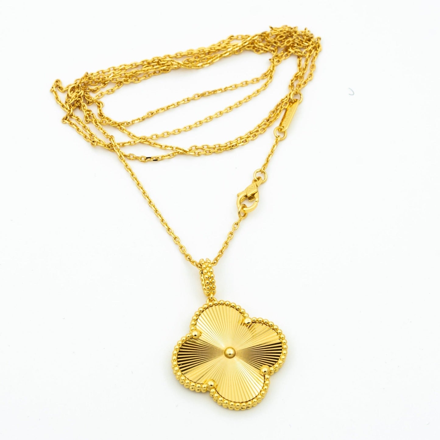 [Opulent Aurora]CLOVER 25MM PEDANT NECKLACE GOLD