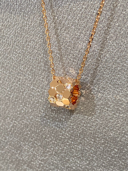 [Opulent Aurora]BEE LOVE DIAMOND NECKLACE