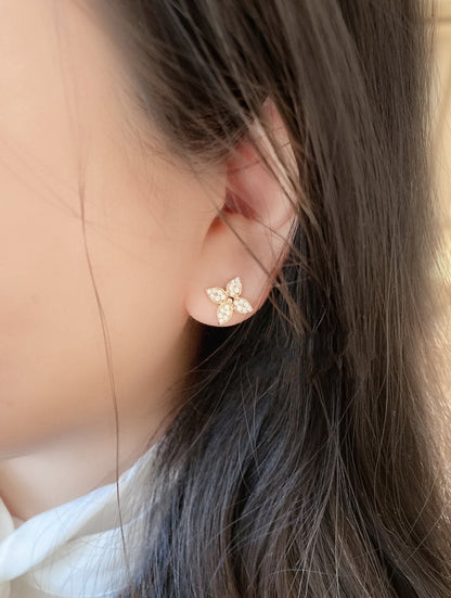 [Opulent Aurora]STAR BLOSSOM STUD EARRINGS PINK GOLD DIAMONDS