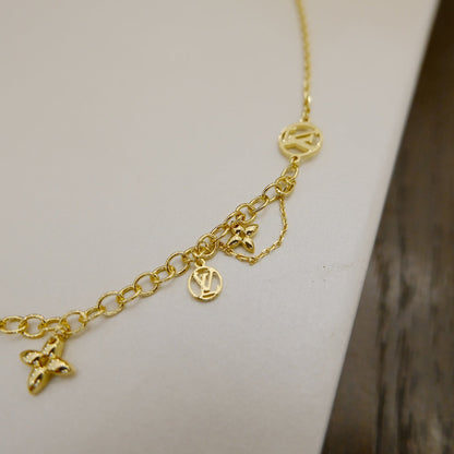 [Opulent Aurora]BLOOMING SUPPLE NECKLACE BRASS