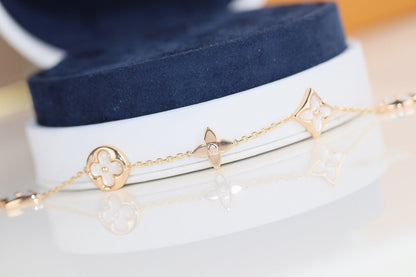 [Opulent Aurora]LEAF CLOVER BRACELET