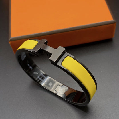 [Opulent Aurora]CLIC HM SO BLACK YELLOW BRACELET