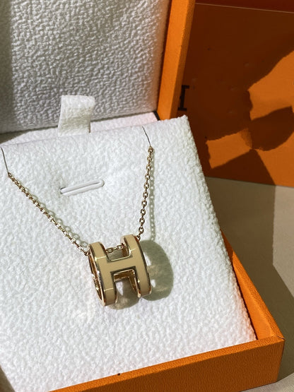 [Opulent Aurora]HM CLIC YELLOW ENAMEL GOLD NECKLACE