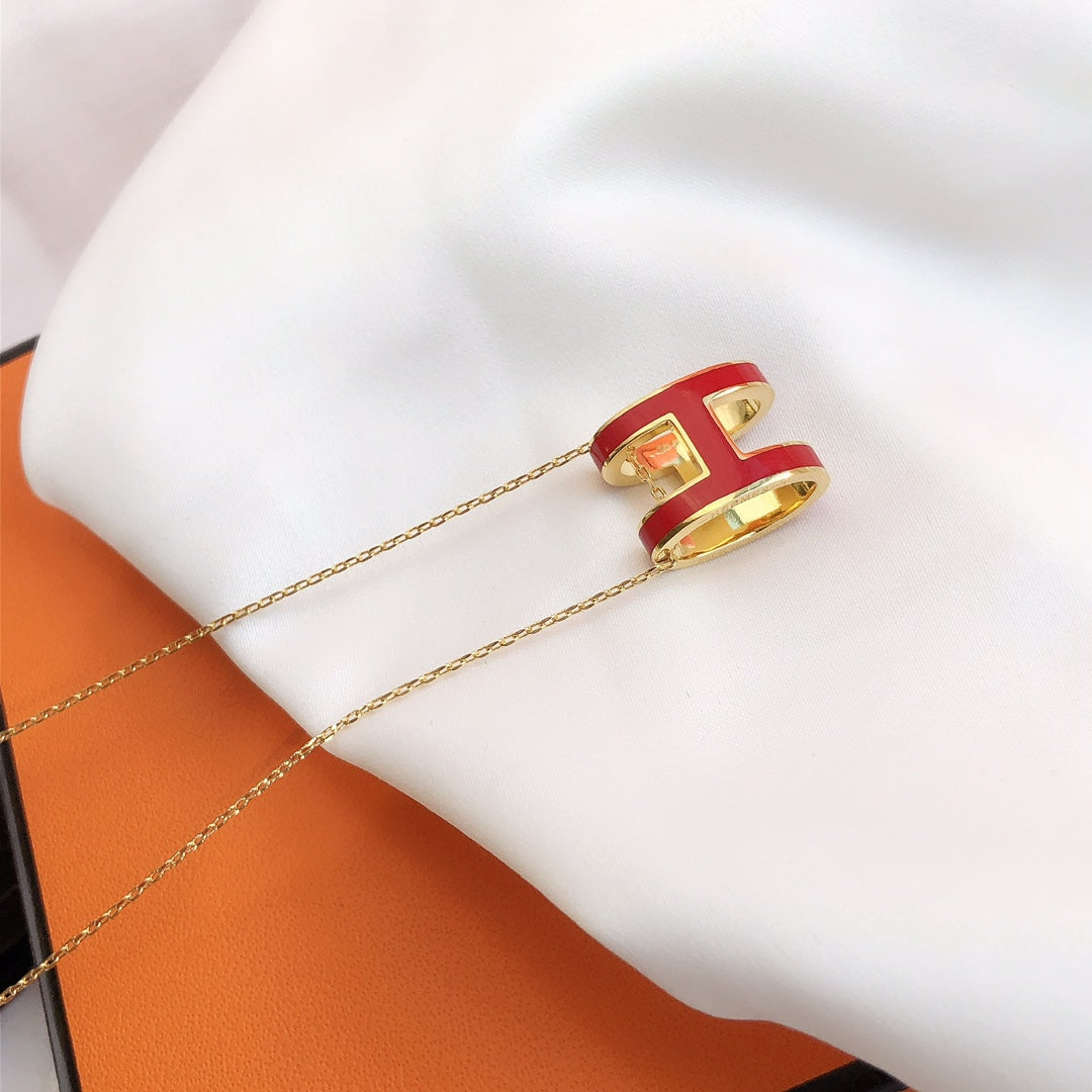 [Opulent Aurora]HM CLIC RED ENAMEL GOLD NECKLACE