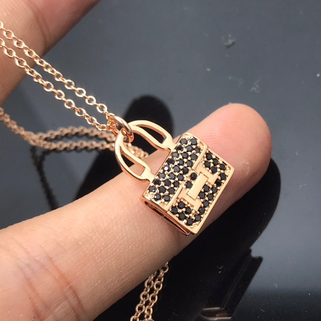 [Opulent Aurora]HM NECKLACE ARRIVAL BLACK DIAMOND