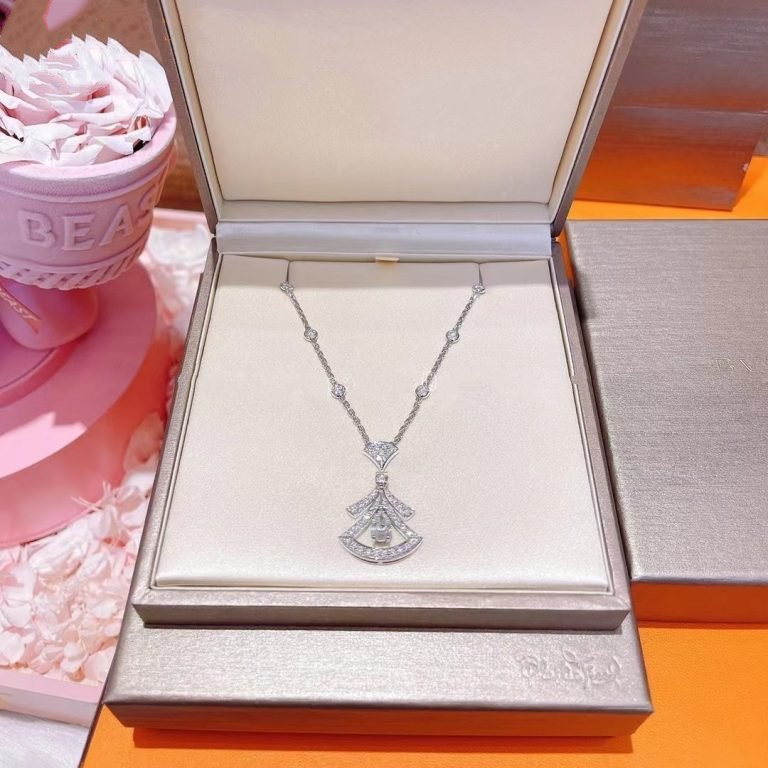 [Opulent Aurora]DREAM NECKLACE WHITE DIAMOND SILVER