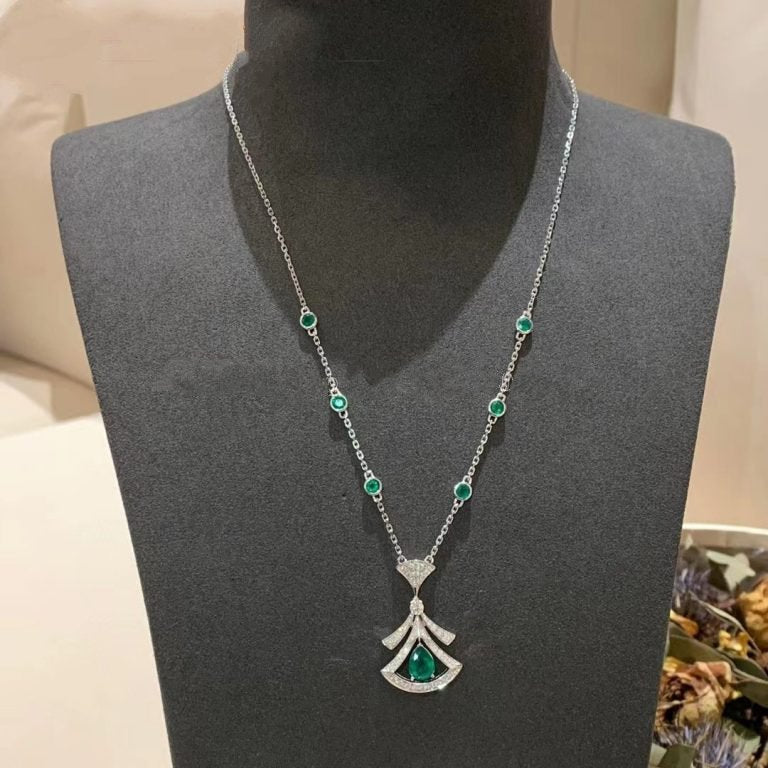 [Opulent Aurora]DREAM NECKLACE MALACHITE DIAMOND SILVER