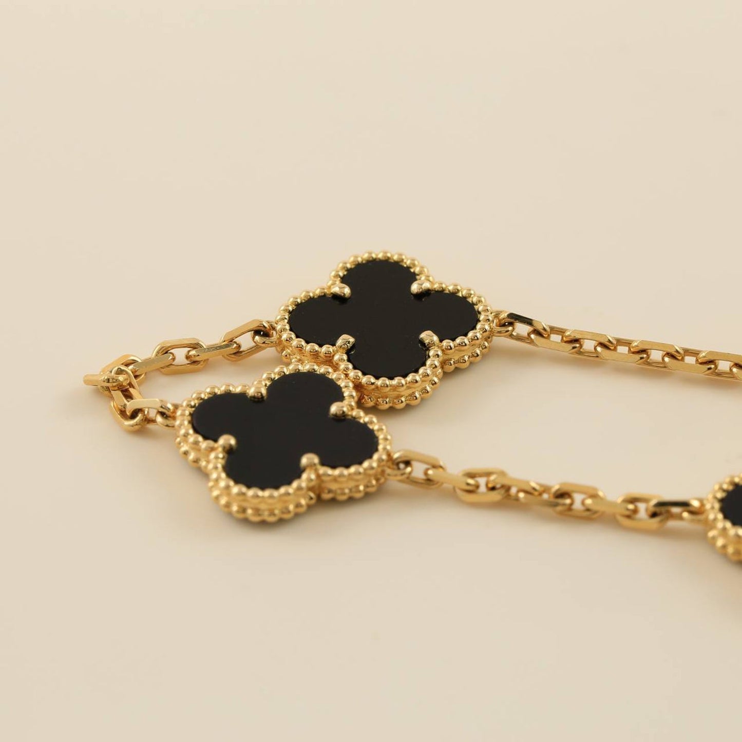 [Opulent Aurora]CLOVER  5 MOTIFS BLACK ONYX BRACELET