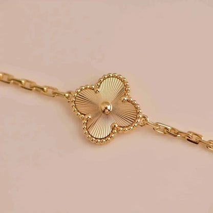 [Opulent Aurora]CLOVER 5 FLOWERS LASER BRACELET