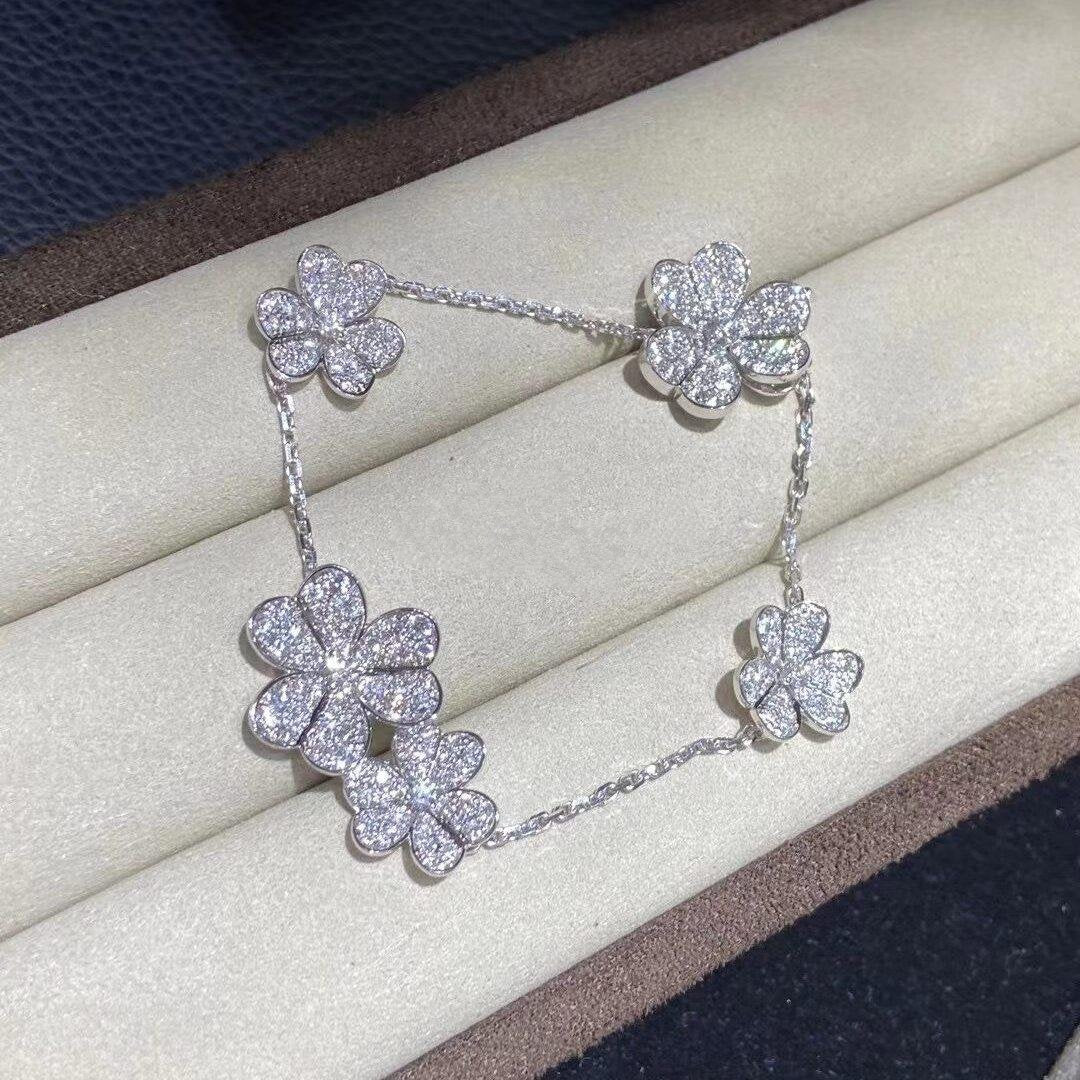 [Opulent Aurora]FRIVOLE SILVER 5 FLOWERS BRACELET