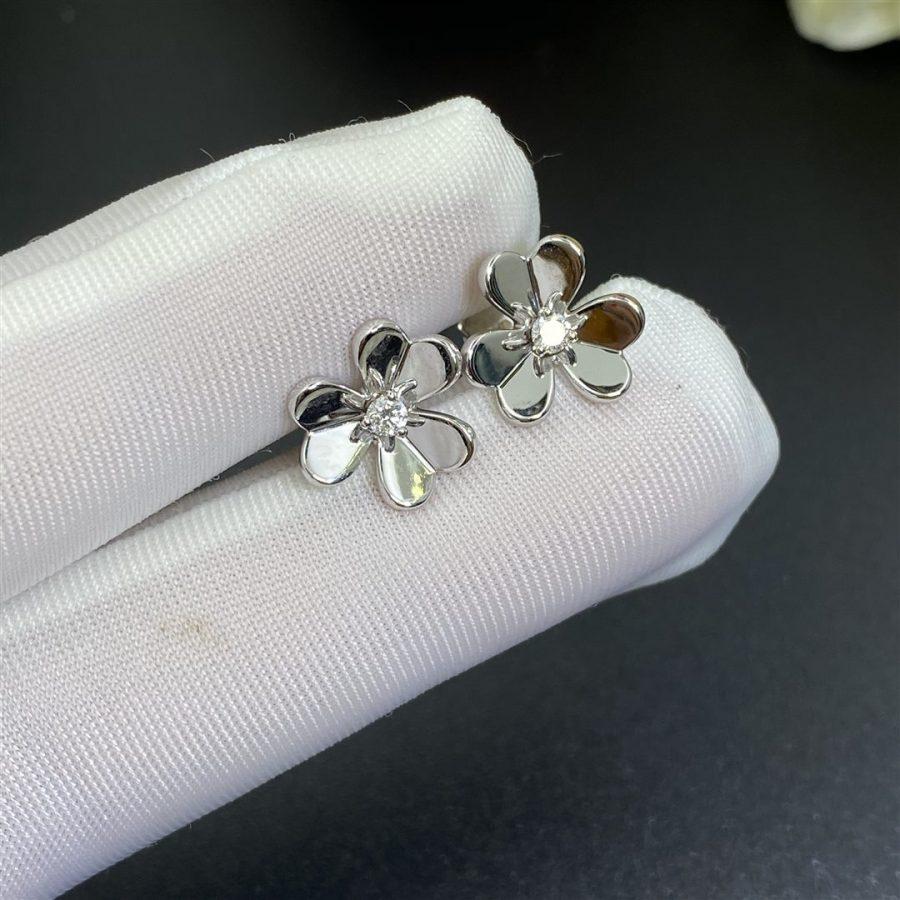 [Opulent Aurora]FRIVOLE MINI SILVER FLOWER EARRINGS