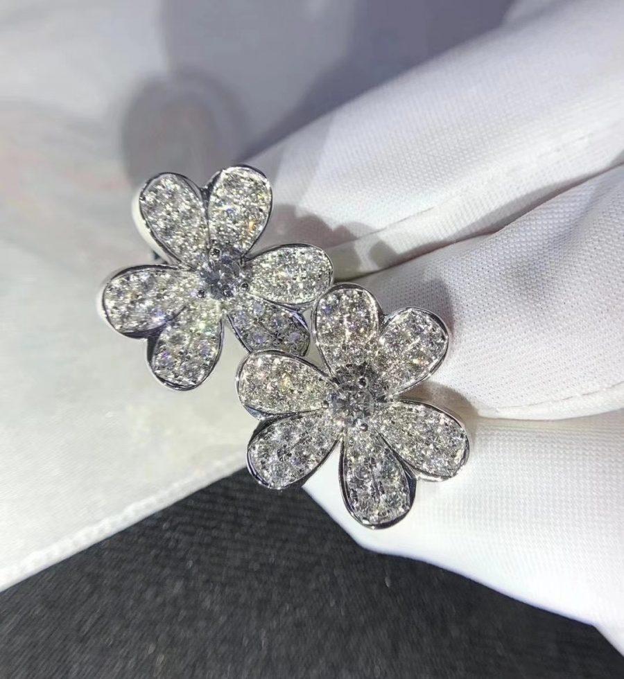 [Opulent Aurora]FRIVOLE SILVER FLOWER DIAMOND EARRINGS