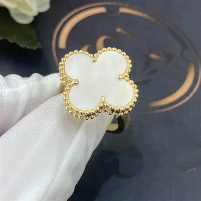 [Opulent Aurora]CLOVER WHITE MOP RING