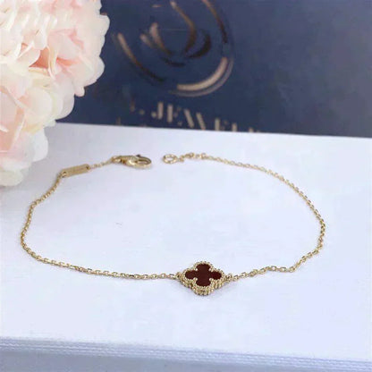 [Opulent Aurora]CLOVER  CARNELIAN SINGLE FLOWER BRACELET