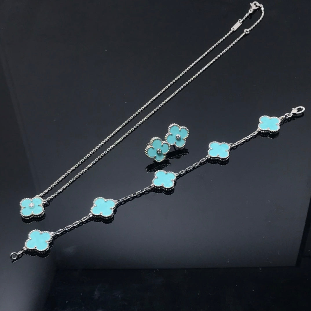 [Opulent Aurora]CLOVER 1 DIAMOND BLUE SKY SILVER EARRINGS