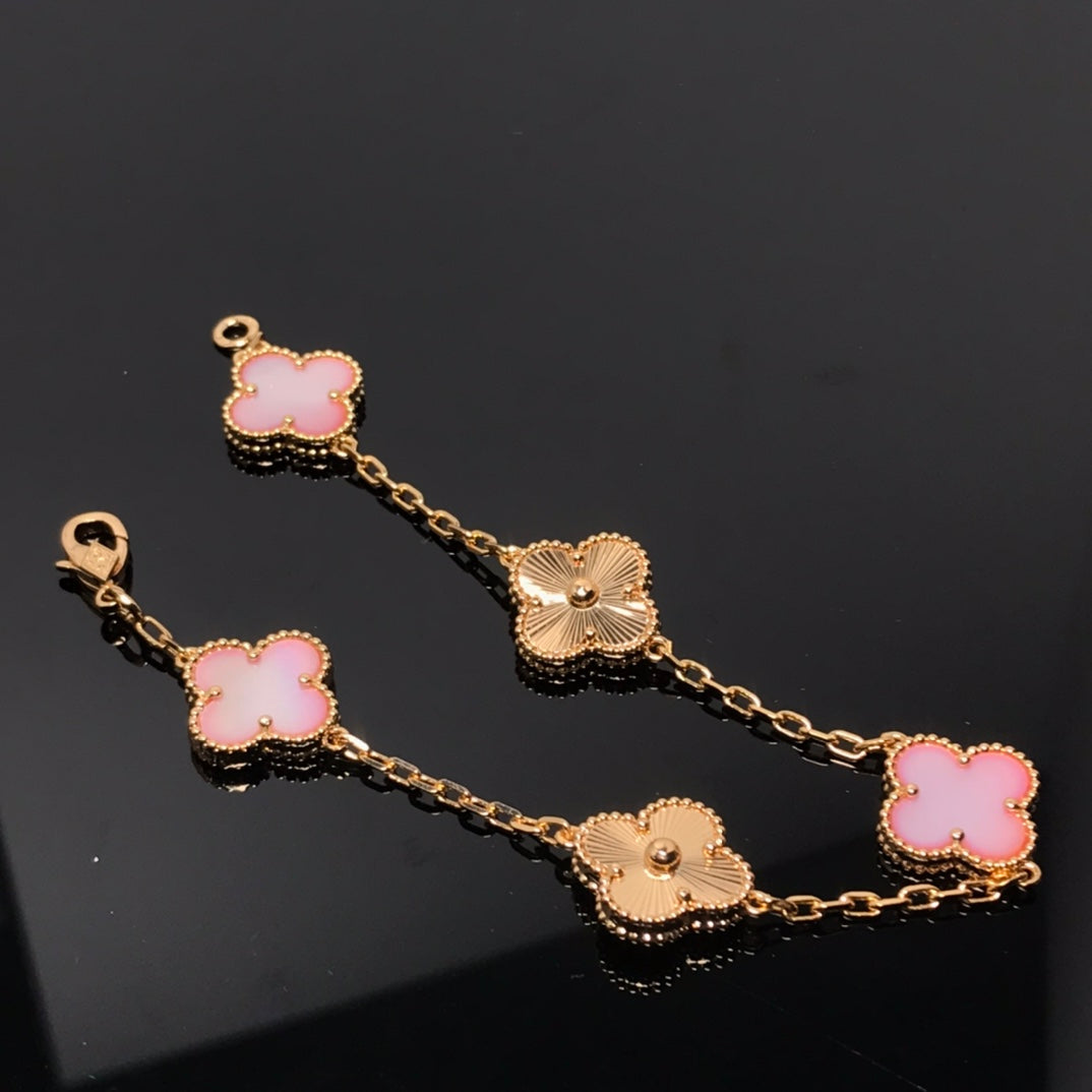 [Opulent Aurora]CLOVER BRACELET 5 MOTIF PINK AND PINK GOLD